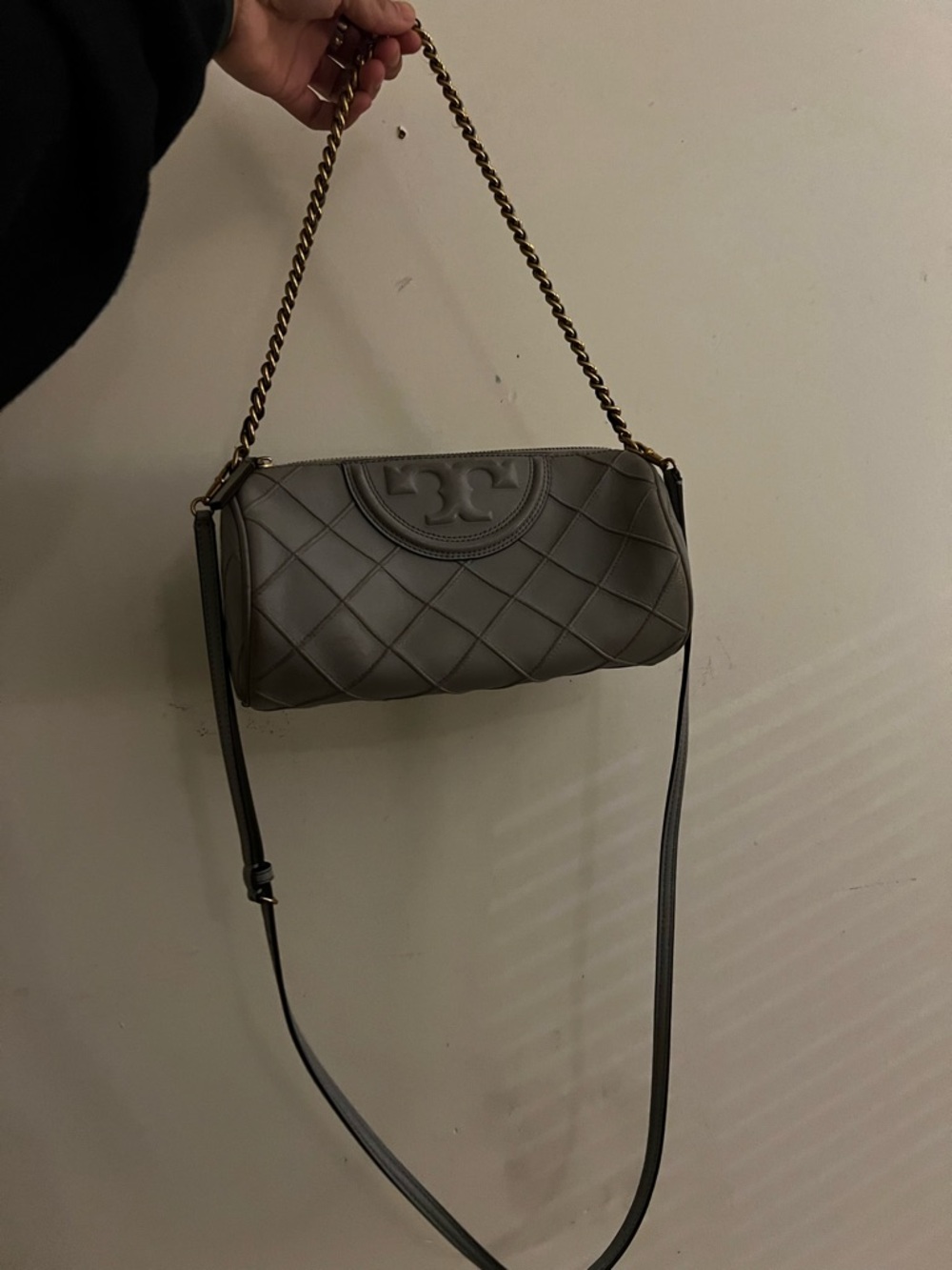 Tory Burch Quilted Gray Chain Shoulder Bag with Gold Hardware - Picture 13 of 16